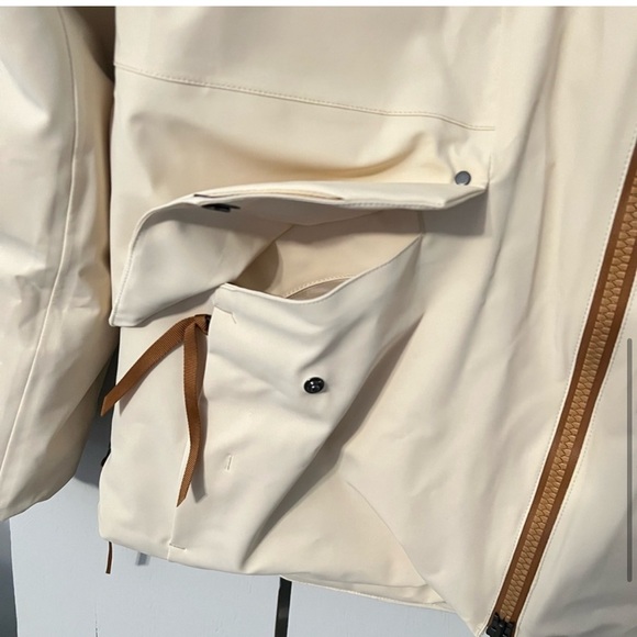 Obermeyer Meribel Down Winter Skiing Jacket Size 10 Adjustable Waist Sandbar New - Picture 8 of 16